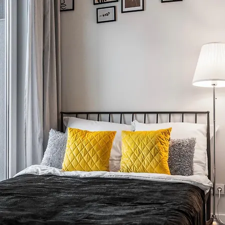 Apart D&k Free Parking Aleja Prymasa Tysiaclecia 83a Apartamento *